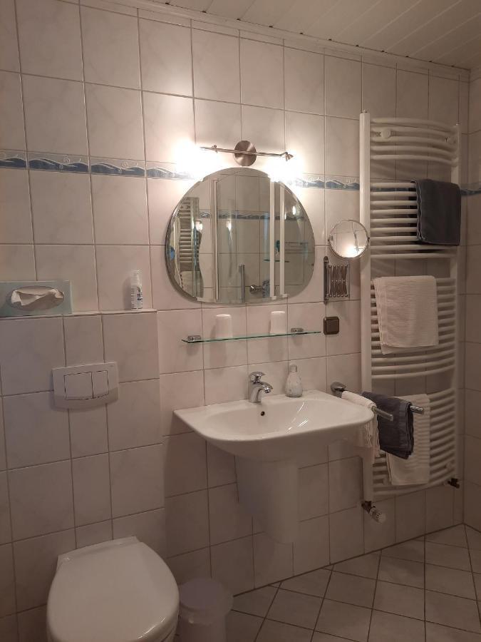 Lauras Landhauspension Medebach Ngoại thất bức ảnh
